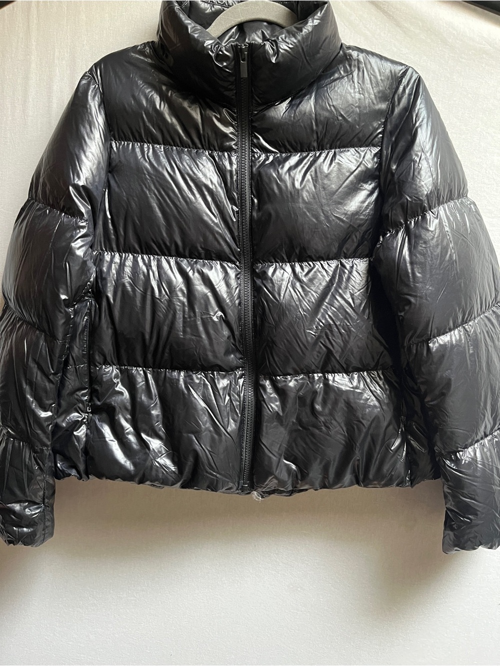 Uniqlo Ultra Light Down Shiny Black Cropped Puffer Jacket Size S
